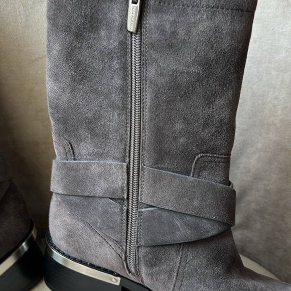 Vince Camino Suede Boots 8 NEW - Picture 4 of 6